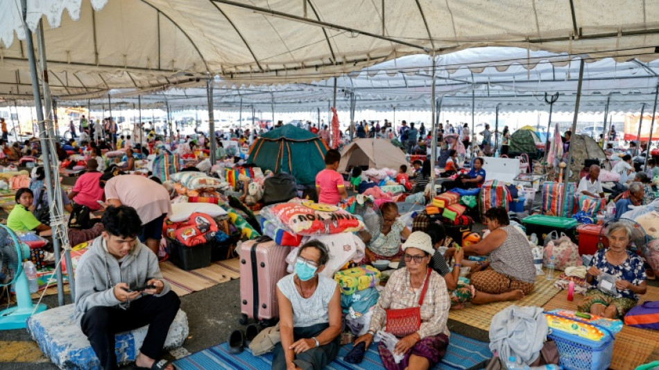 M&aacute;s de 500.000 evacuados por enfrentamientos fronterizos entre Tailandia y Camboya