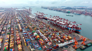 Incendio su nave battente bandiera straniera in un porto cinese, 'ci sono vittime'