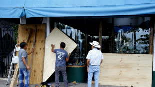 Hurac&aacute;n Lidia se debilita tras tocar tierra en el Pac&iacute;fico de M&eacute;xico