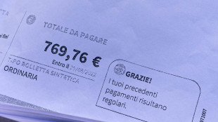 Meloni rinvia cdm,su bollette servono misure pi&ugrave; efficaci