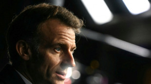 El presidente franc&eacute;s afirma que no hay urgencia de dialogar con Putin