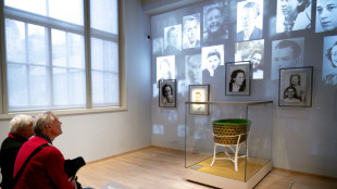 Pa&iacute;ses Baixos inauguram museu do Holocausto em meio a aumento de antissemitismo