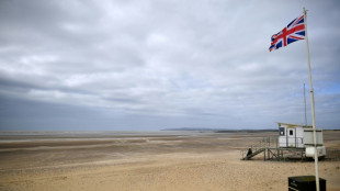 Plastikpellets verschmutzen in Massen Str&auml;nde in England