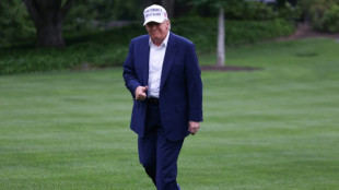 Trump y Von der Leyen acuerdan una pr&oacute;rroga en la pausa de aranceles a la UE