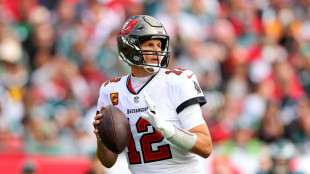 ESPN: Football-Superstar Brady h&ouml;rt auf