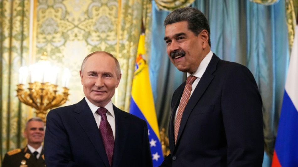 Maduro se re&uacute;ne con Putin y anticipa un "impulso nuevo" en las relaciones con Rusia