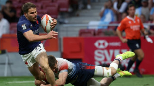 Rugby &agrave; VII: les Bleus d'Antoine Dupont titr&eacute;s &agrave; Madrid 