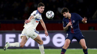PSG empata com Strasbourg (3-3) e coloca liderança do Francês em risco