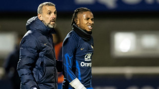 Mondial: Nkunku forfait, les Bleus submerg&eacute;s par les blessures