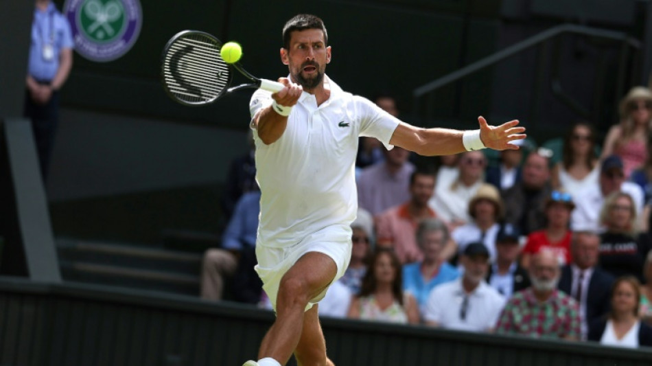 Djokovic atropela Evans e avança à 3ª rodada de Wimbledon