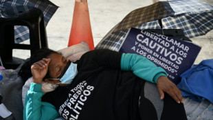 Familiares de presos pol&iacute;ticos inician huelga de hambre en Venezuela 