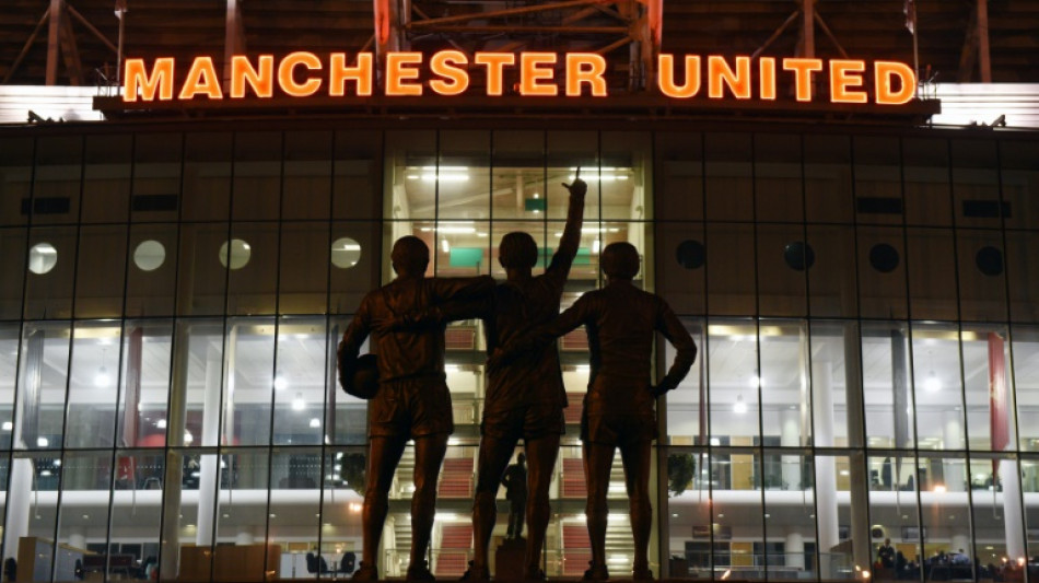 Qatar sheikh bids for Man Utd as billionaire Ratcliffe enters race