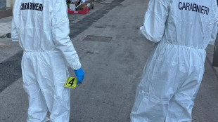 Donna accoltellata dall'ex nel Siracusano, &egrave; grave