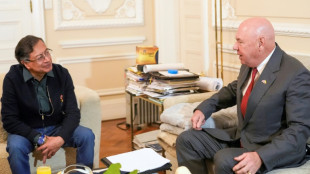 EUA e Colômbia concordam em 'melhorar' combate às drogas após disputa Petro-Trump