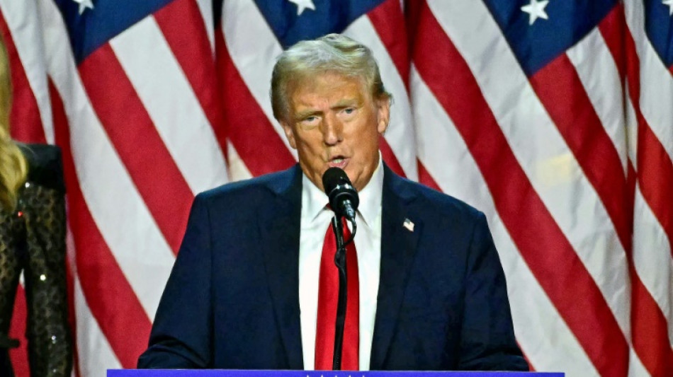 Trump fort d'un carton plein dans les Etats-cl&eacute;s avant une transition historique