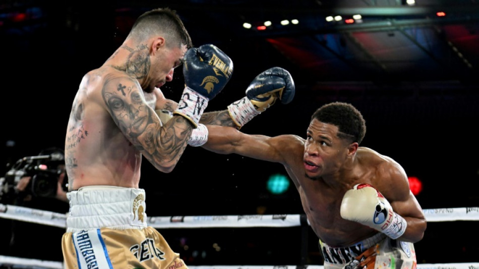 Boxe: Haney bat Kambosos et devient champion incontest&eacute; des l&eacute;gers
