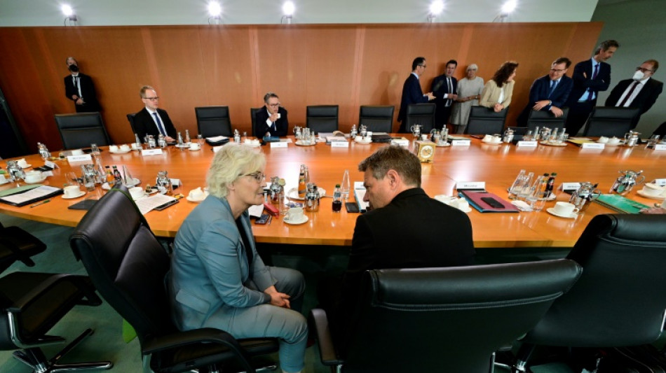 Kabinett befasst sich mit Bleiberecht f&uuml;r gut integrierte Geduldete