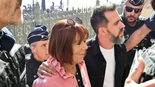 Gisèle Pelicot enfrenta último de seus acusados por estupro na França