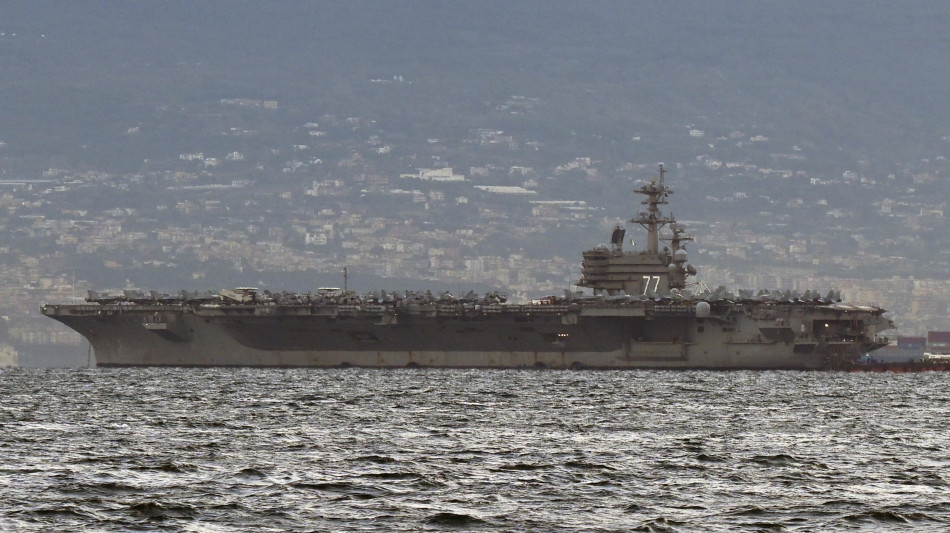 Media, 'gli Usa verso lo schieramento di una terza portaerei in Medio Oriente'