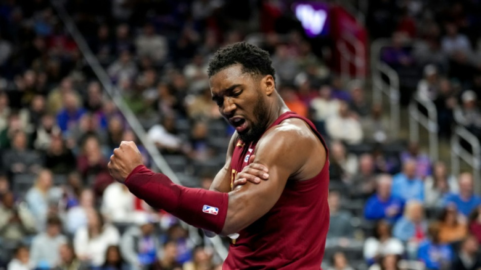 Mitchell magic as Cavs bag 60th win, Pistons and T'Wolves brawl