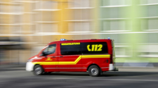 Auto f&auml;hrt in Niedersachsen in Menschengruppe - Mehrere Verletzte