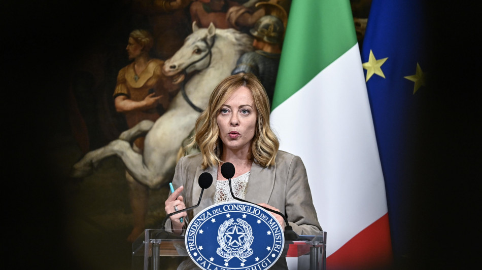 Meloni, accuse a polizia italiana semplicemente vergognose