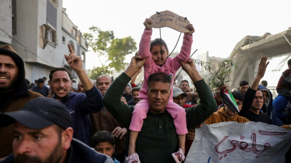 Lemas contra Ham&aacute;s durante una manifestaci&oacute;n de varios cientos de personas en Gaza