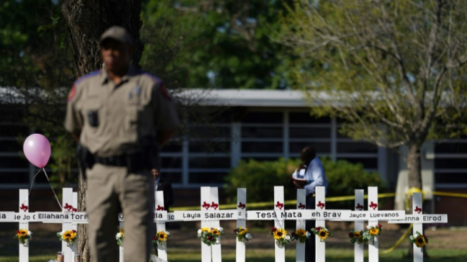 Ehemann von bei Schulmassaker in Texas get&ouml;teter Lehrerin stirbt an Herzversagen