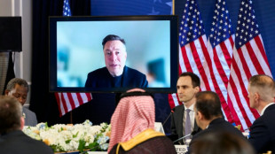 Zuckerberg e Musk defendem centros de dados de IA