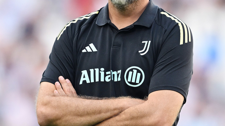 Calcio: Juve; Tudor, 'Mercato aperto e campionato, &egrave; pazzia'