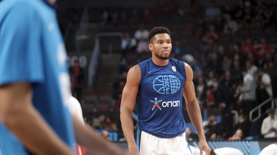 Nba: Antetokounmpo trascina i Bucks nella vittoria sui Bulls