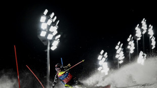 Shiffrin dominates first run in Courchevel slalom