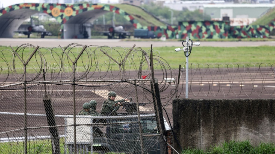 Wieder dutzende chinesische Schiffe und Flugzeuge bei Militärmanöver nahe Taiwan