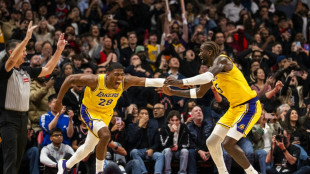 Lakers gewinnen dank Hachimuras Dreier - James-Serie reißt