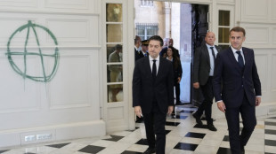 Macron promet de maintenir le "calme" avant un nouveau samedi "&agrave; risque"