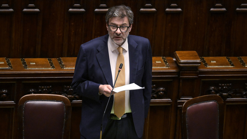 Ok emendamento governo, risorse a imprese e stretta su anticipo vecchiaia