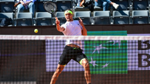 Zverev cruises into Rome last 16, Sabalenka battles past Kenin