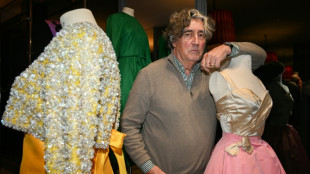 À Paris, l'"antiquaire de la mode" Didier Ludot prend sa retraite