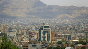 Los hut&iacute;es denuncian bombardeos sauditas en la capital de Yemen