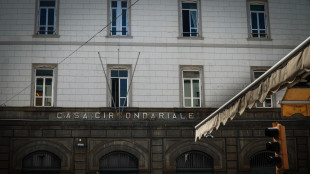 ++ Due detenuti evadono dal carcere di Napoli-Poggioreale ++