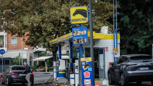 Prezzo del petrolio in calo, Wti scambiato a 94,33 dollari