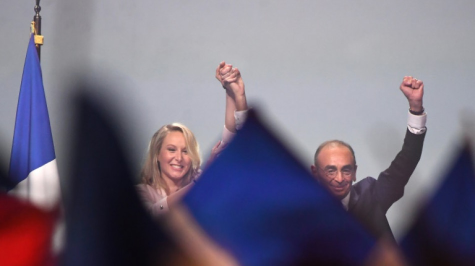 Franz&ouml;sische Rechtspopulistin Le Pen verliert weitere Mitstreiterin an Rivalen