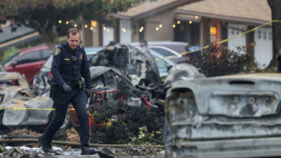 Sube a seis el número de muertos por la caída de una avioneta en California