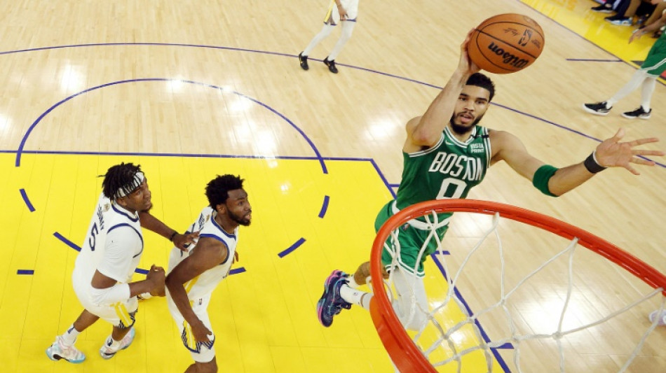 Finale NBA: les Celtics, &ccedil;a pique fort d'entr&eacute;e chez les Warriors