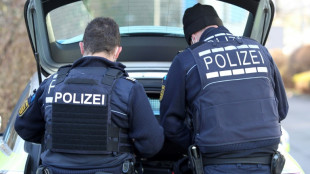 F&uuml;nf Festnahmen bei Razzia gegen Drogenh&auml;ndlerbande in Berlin