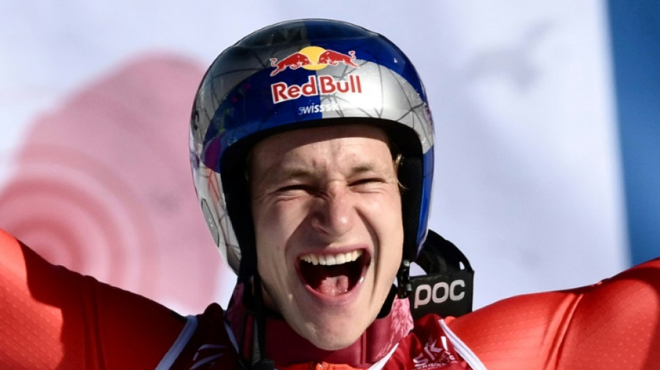 Mondiaux de ski alpin: le g&eacute;ant Marco Odermatt encore sacr&eacute;