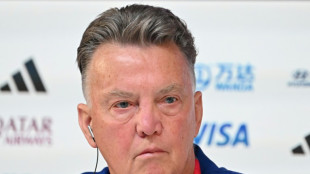 Van Gaal hits out at Dutch critics before USA World Cup clash