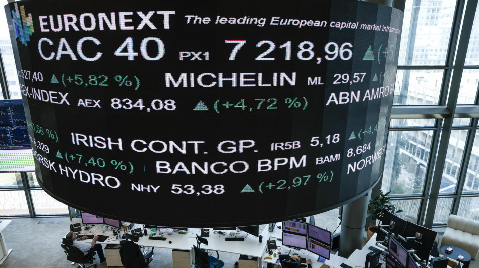 Borsa: l'Europa apre in rialzo, Parigi +0,6%