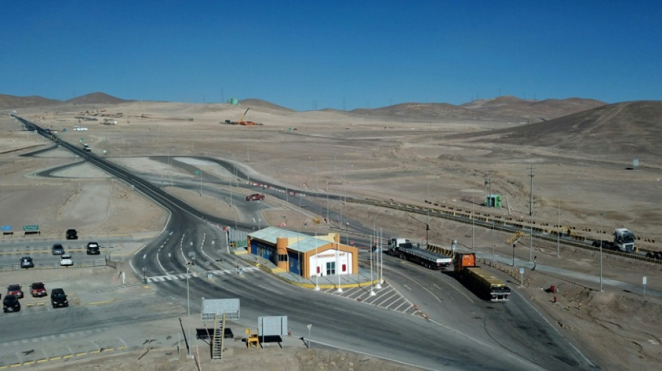 Preacuerdo de sindicato y empresa en Chile evita una huelga en la mayor mina de cobre del mundo