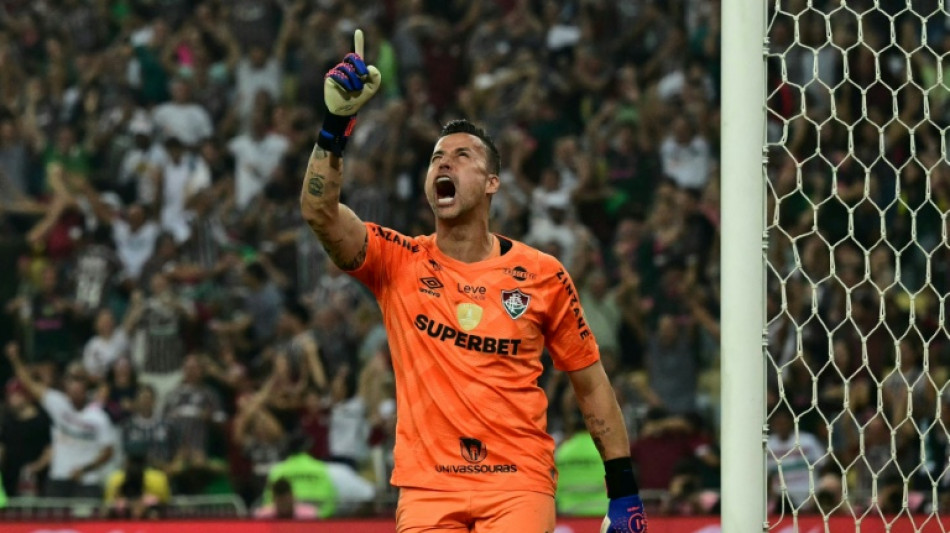 Fluminense confia em Fábio, jogador mais velho da Copa de Clubes, para deter o Dortmund